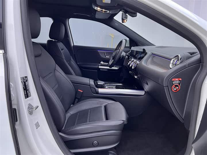 Mercedes-Benz GLA 2020 GLA 200 — фото 19