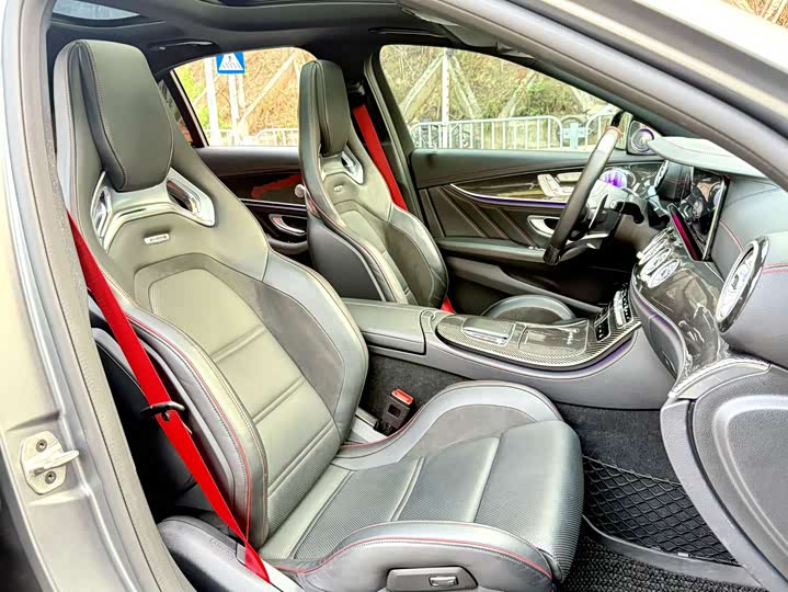 Mercedes-Benz E-Class 2019 AMG E 53 4 MATIC+ — фото 8