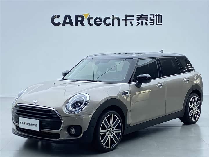 MINI Clubman — фото 1