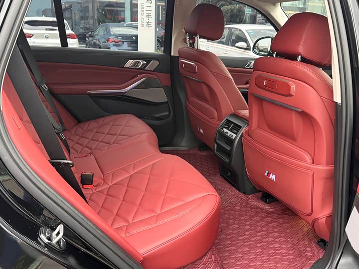 BMW X5 2025 x Drive 30 Li M — фото 10