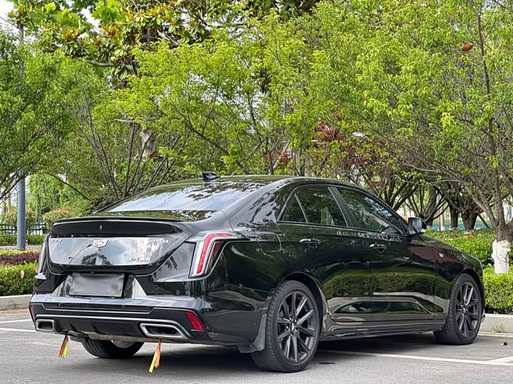 Cadillac CT 4 2021 28 T Premium — фото 13