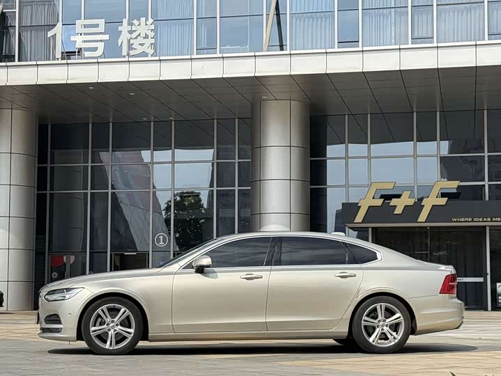 Volvo S90 2018 T 4 — фото 15