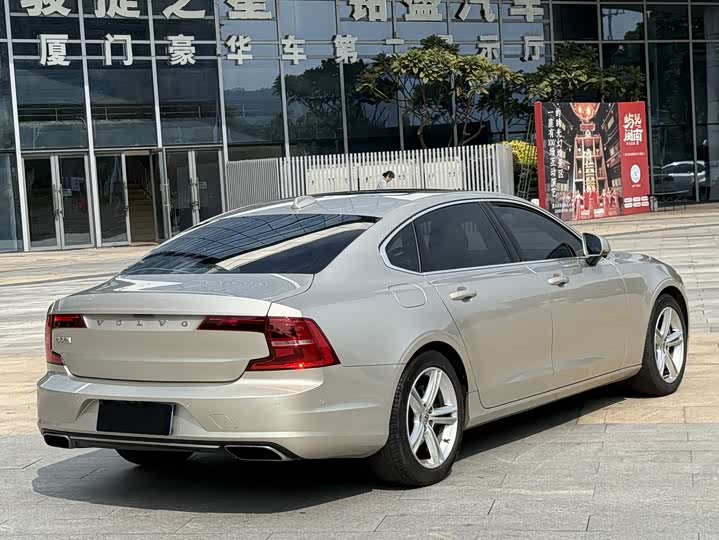 Volvo S90 2018 T 4 — фото 12