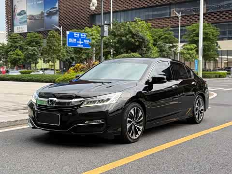 Honda 2016 Hybrid 2.0 L — фото 19