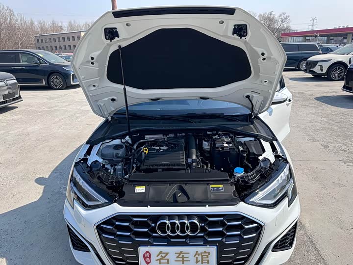 Audi A3 2023 A 3 L Limousine 35 TFSI Sport — фото 18