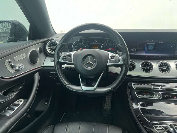 Mercedes-Benz E-Class 2017 E 200 — фото 9