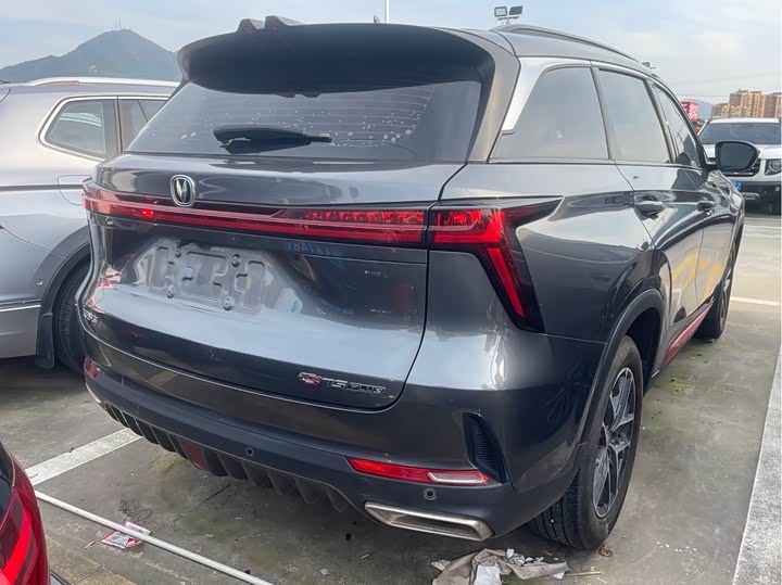 Changan CS75 PLUS 2022 1.5 T ATPremium — фото 8