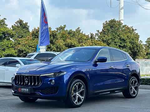 Maserati Levante 2018 3.0 T — фото 22