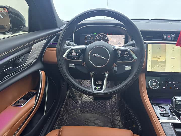 Jaguar XFL 2023 XFL 2.0 T P 250 2 WD — фото 22