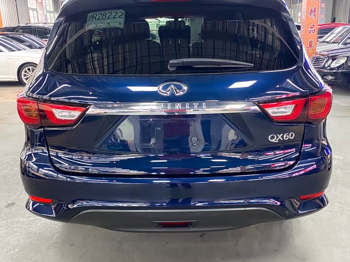 Infiniti QX60 2020 2.5 S/C Hybrid 2 WD — фото 6