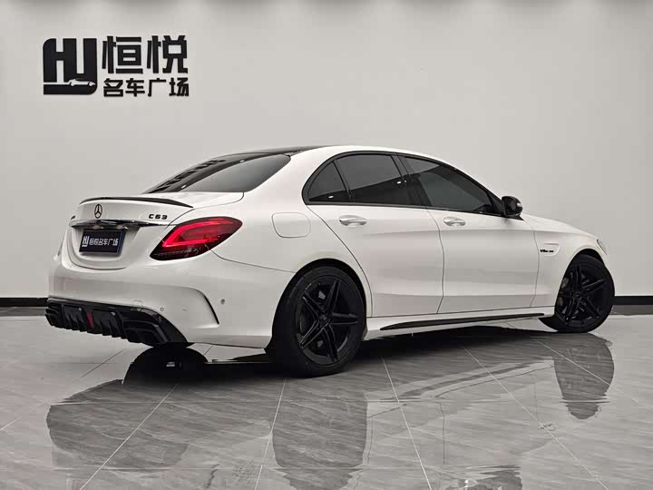 Mercedes-Benz C-Class 2019 AMG C 63 — фото 3