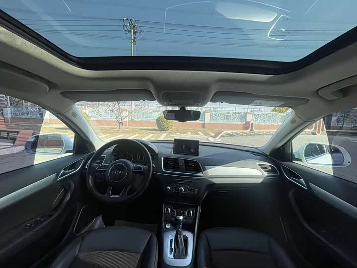 Audi Q3 2018 30 35 TFSI — фото 16