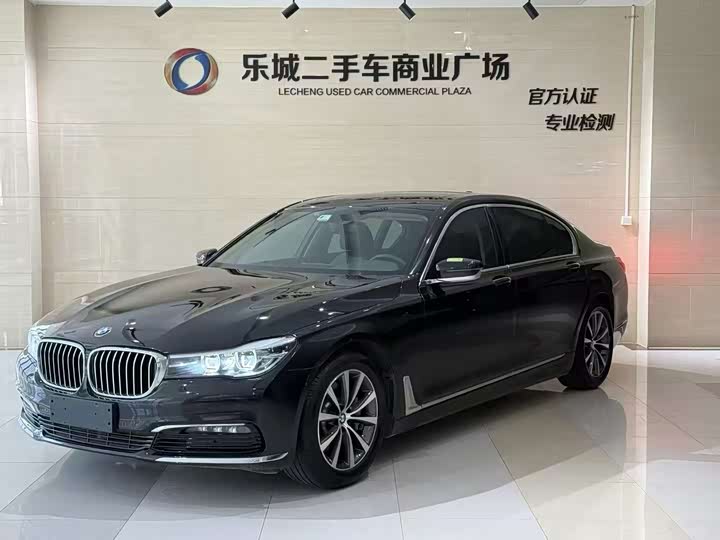 BMW 7-Series 2016 730 Li Leading