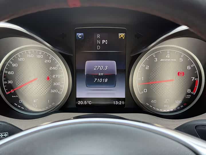 Mercedes-Benz C-Class 2017 AMG C 63 — фото 9