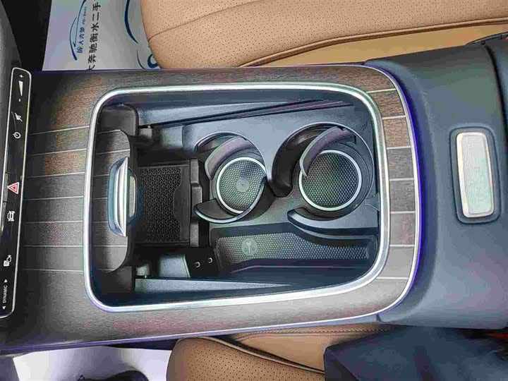 Mercedes-Benz E-Class 2024 E 300 L Luxury — фото 11