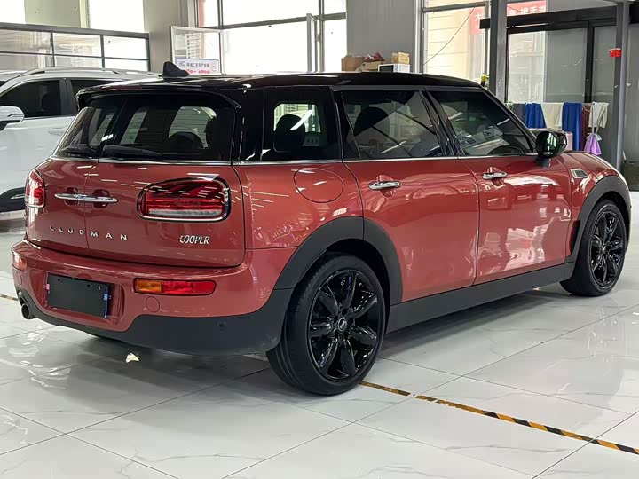 MINI Clubman — фото 4