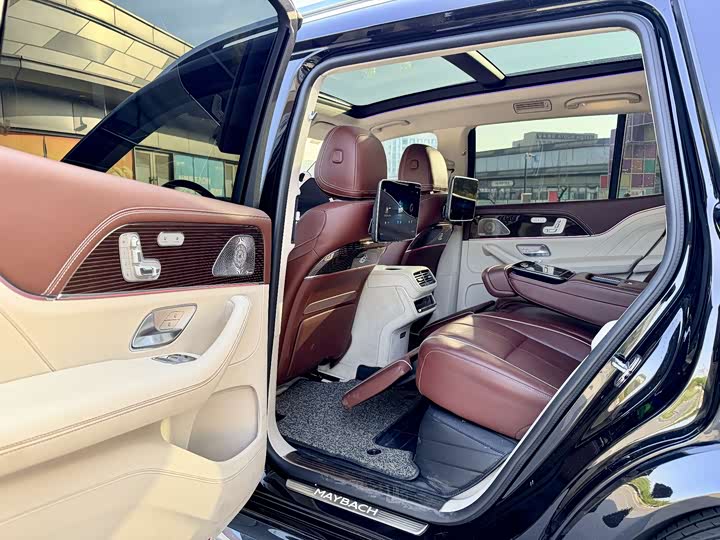 Maybach GLS 2021 GLS 480 4 MATIC — фото 7
