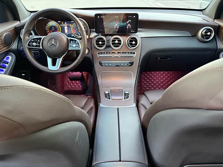 Mercedes-Benz GLC 260 L 4MATIC люкс — фото 10
