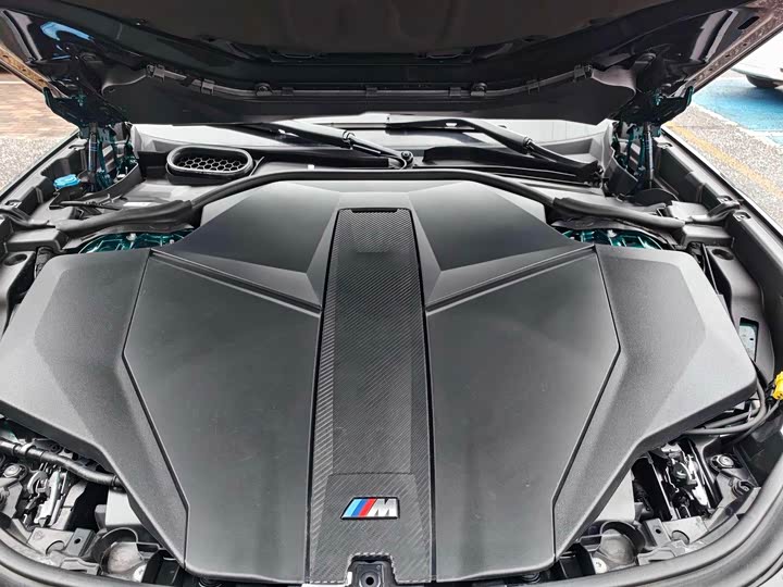 BMW i 7 M 70 L 2023 M 70 L — фото 20