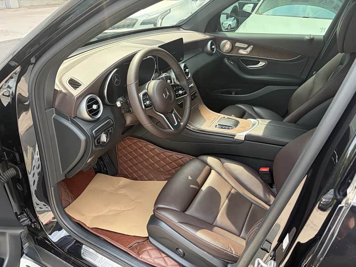 Mercedes-Benz GLC 2020 GLC 300 L 4 MATIC — фото 5