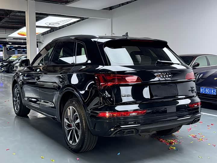 Audi Q5L 40 TFSI люкс-динамик — фото 20