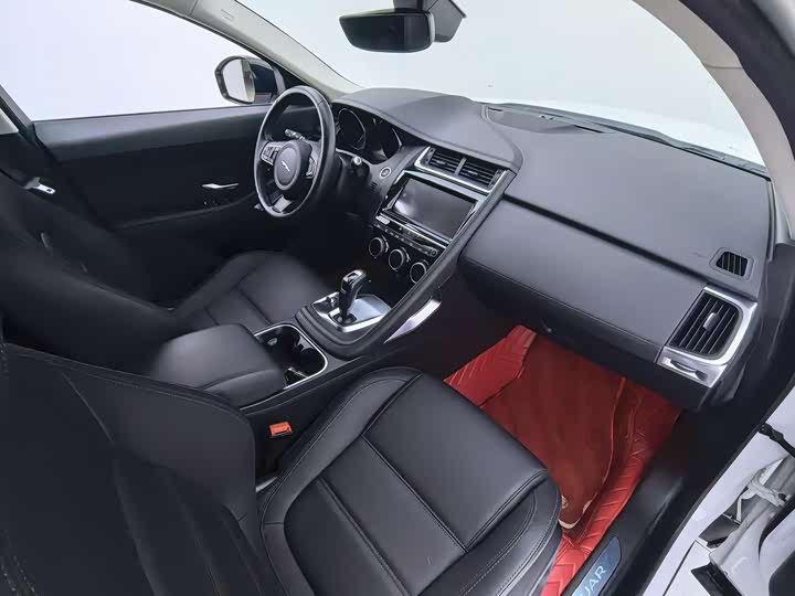 Jaguar E-PACE 2018 P 200 S V — фото 15