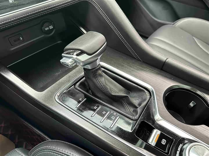 Changan CS75 PLUS 2020 1.5 T ATPremium — фото 15