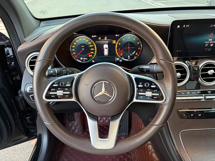 Mercedes-Benz GLC 260 L 4MATIC люкс — фото 6