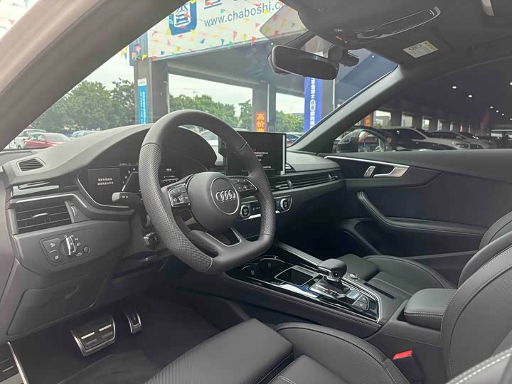 Audi A4L 2024 40 TFSI — фото 5