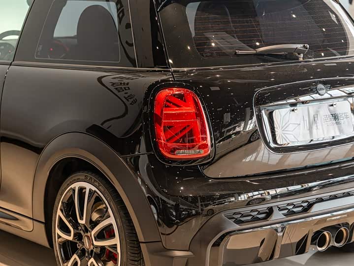 MINI Hatch — фото 15