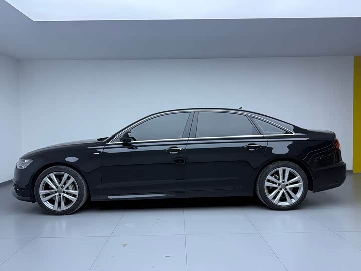 Audi A6L 2018 30 50 TFSI quattro — фото 3