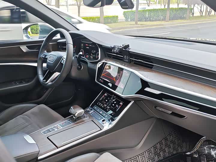 Audi A6L 2020 45 TFSI quattro — фото 9