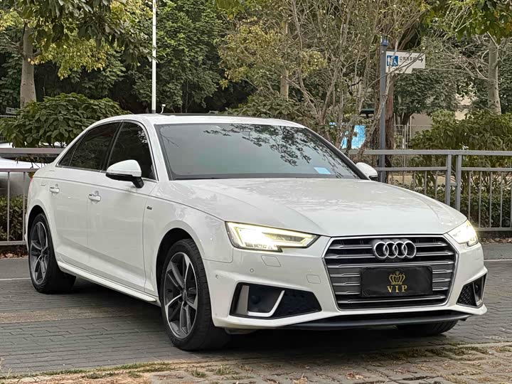 Audi A4L 2019 40 TFSI Sport V — фото 3