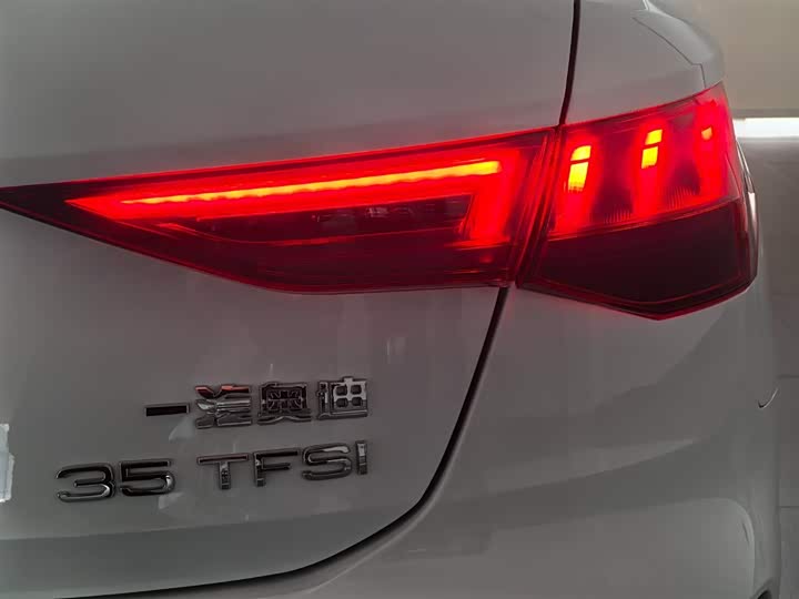 Audi A3 2021 Sportback 35 TFSI Sport — фото 10