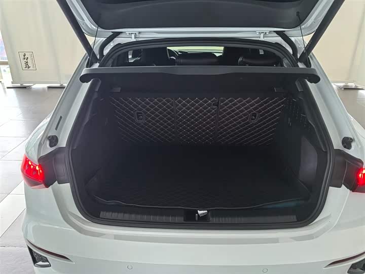 Audi A3 2021 Sportback 35 TFSI Sport — фото 15