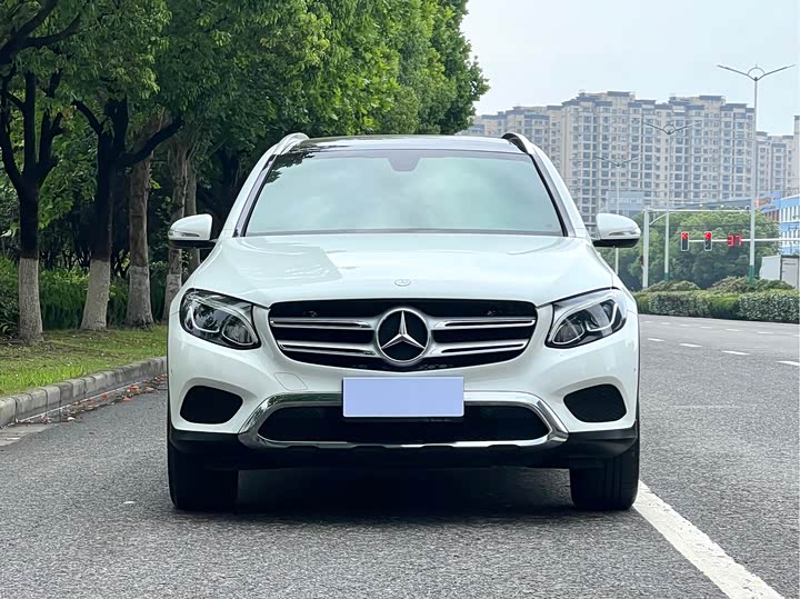 Mercedes-Benz GLC 200 4MATIC — фото 2