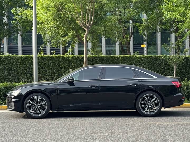 Audi A6L 2020 45 TFSI quattro — фото 3