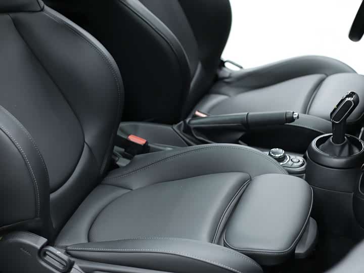 MINI Hatch — фото 10