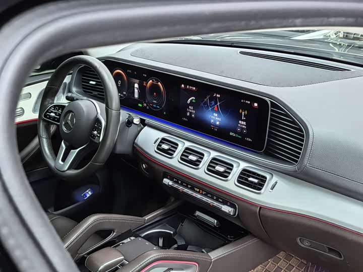 Mercedes-Benz GLE — фото 20