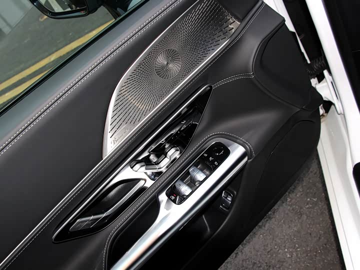 Mercedes-Benz SL-Class 2024 SL 43 — фото 6