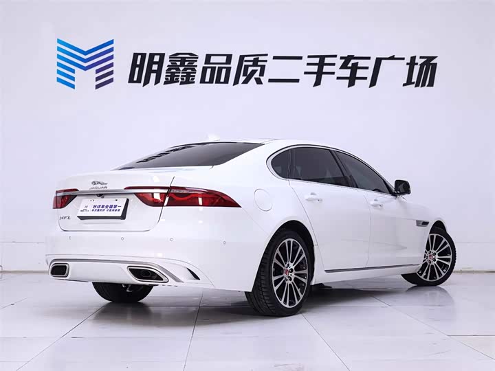 Jaguar XFL 2024 2.0 T P 250 2 WD — фото 7