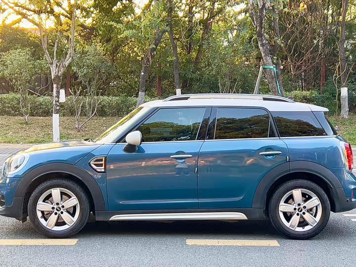 MINI Countryman — фото 4