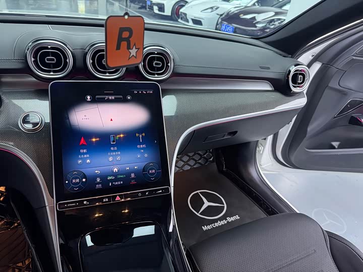 Mercedes-Benz C-Class 2024 C 260 L — фото 9