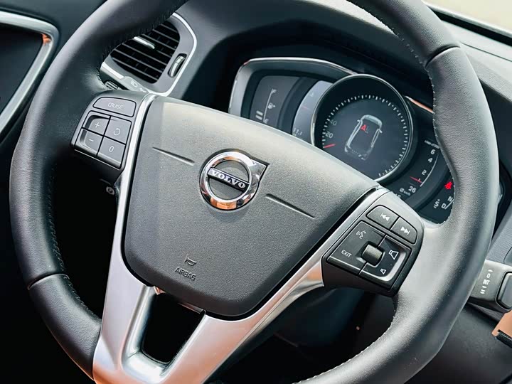 Volvo S60 2018 S 60 L T 5 — фото 14