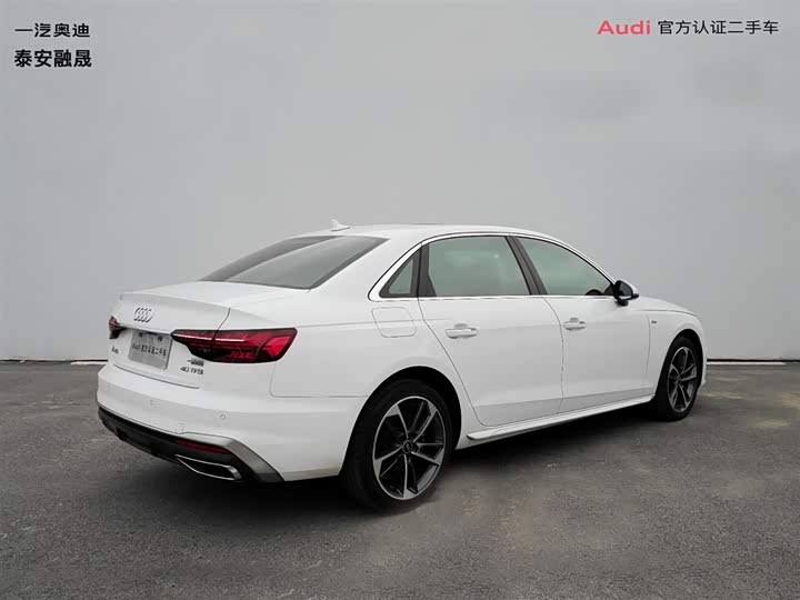 Audi A4L 40 TFSI стиль-динамик — фото 5