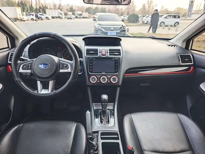 Subaru XV 2017 2.0i — фото 2