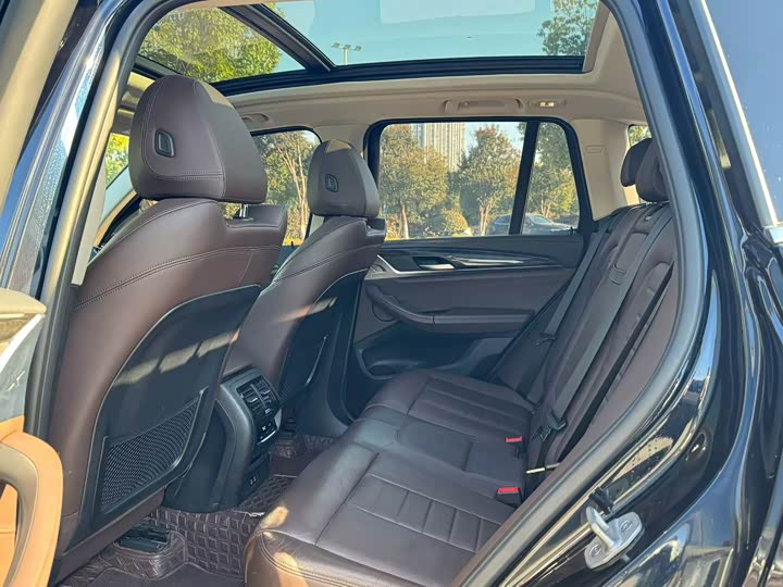 BMW X3 2021 x Drive 30i Leading M — фото 7
