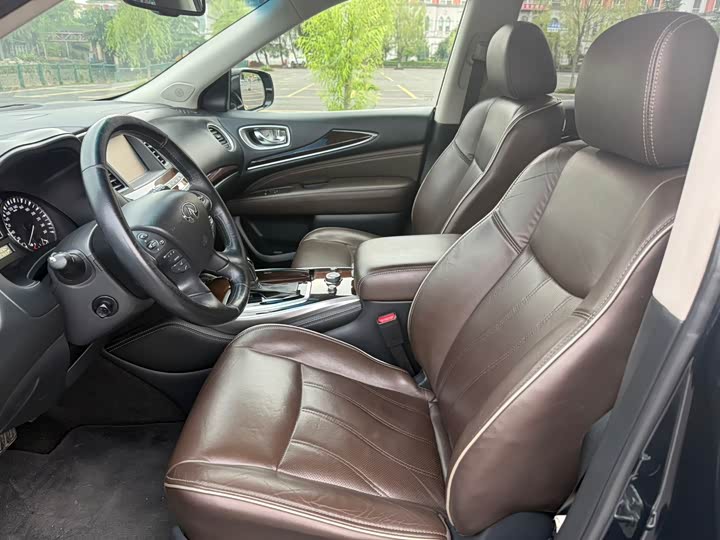 Infiniti QX60 2016 2.5 S/C Hybrid 2 WD V — фото 11