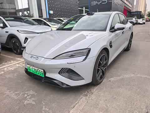 BYD Seal — фото 11