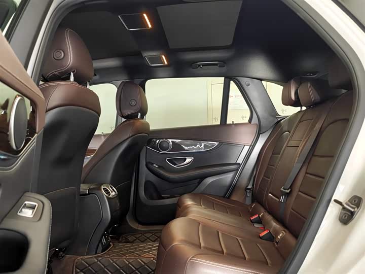 Mercedes-Benz GLC 2019 GLC 260 4 MATIC — фото 9